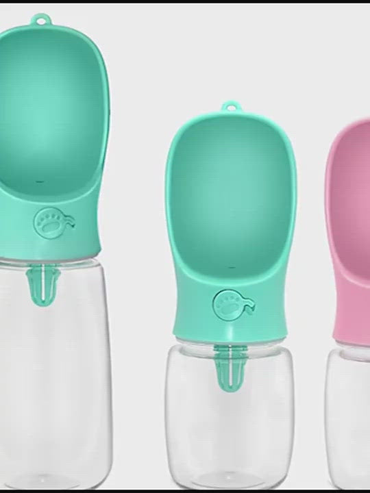 PAWS ASIA Suppliers Wholesale New Outdoor Portable Plastic Preform Pet Travel Water Bottle 550ML For Dogs