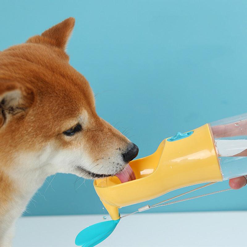 PAWS ASIA Suppliers Travel Portable Food Grade 2 In 1 Dog Water Bottle For Hiking And Walking