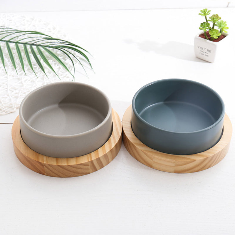 PAWS ASIA Wholesale Luxury White Glossy Ceramic Double Feeding Dog Cat Bowl With Wooden Base