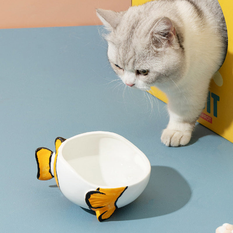 PAWS ASIA Factory Cute Clownfish Shape Eco Ceramic Slanted Food Eating Pet Drinking Cat Bowl Dog
