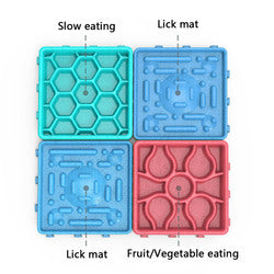 PAWS ASIA Wholesale Safe Silicone Slow Feeder Dog Lick Mat Pet Bath Train Food Plate Suck On The Wall
