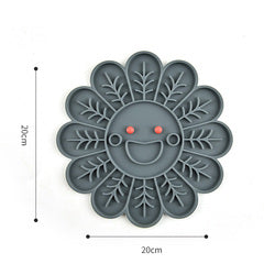 PAWS ASIA Suppliers Silicone Slow Feeder Bath Distraction Dog Lick Pad  Funny Distraction Grooming Mat