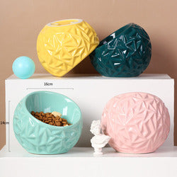 PAWS ASIA Suppliers Modern Creative 15 Degree Tilted Multi Color Ceramic Luxury Portable Cat Bowl For Dogs